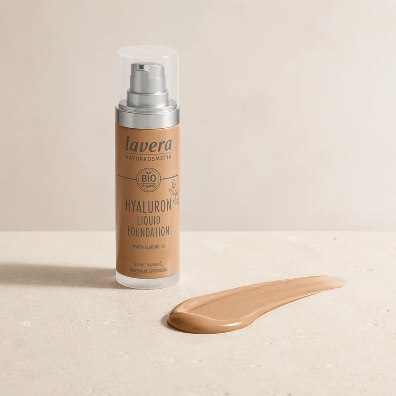 Fond de teint fluide Lavera Hyaluron 06 Amande chaude 30 ml