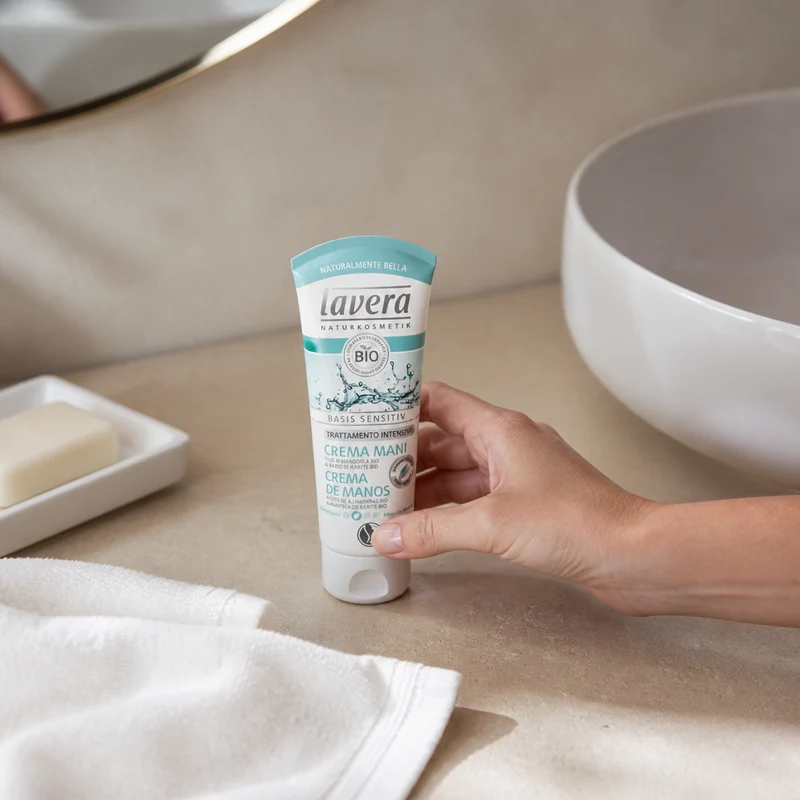 Crème pour les mains Lavera Basis Sensitiv 75ml