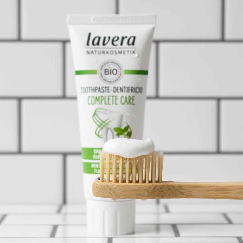 Lavera Dentifrice Soin Complet Menthe Fluor Basis Sensitiv 75 ml