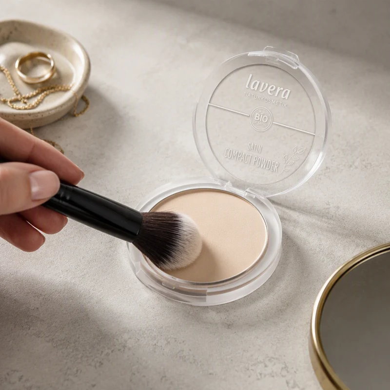 Poudre compacte de maquillage Lavera Satin 01 Light