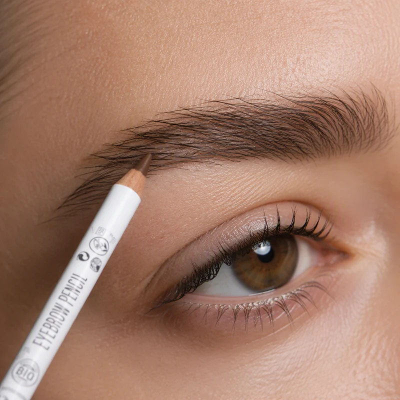 Crayon à sourcils Lavera 01 Marron