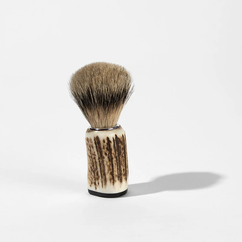 Blaireau en bois de cerf