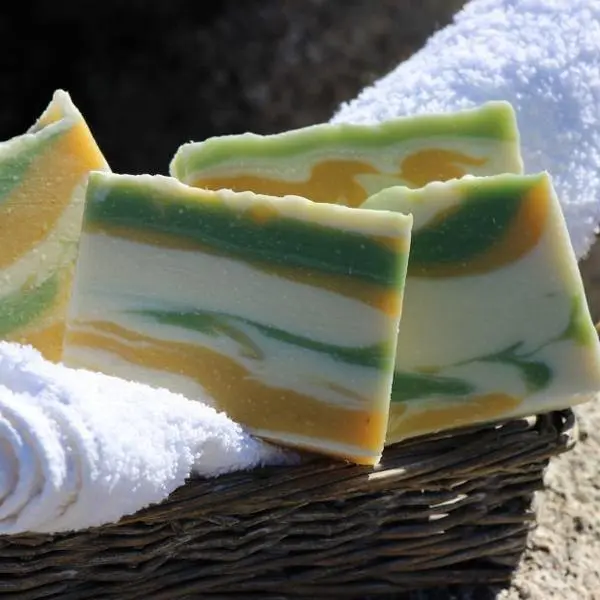 Savon surgras à l'Immortelle de Corse - AMURREDA