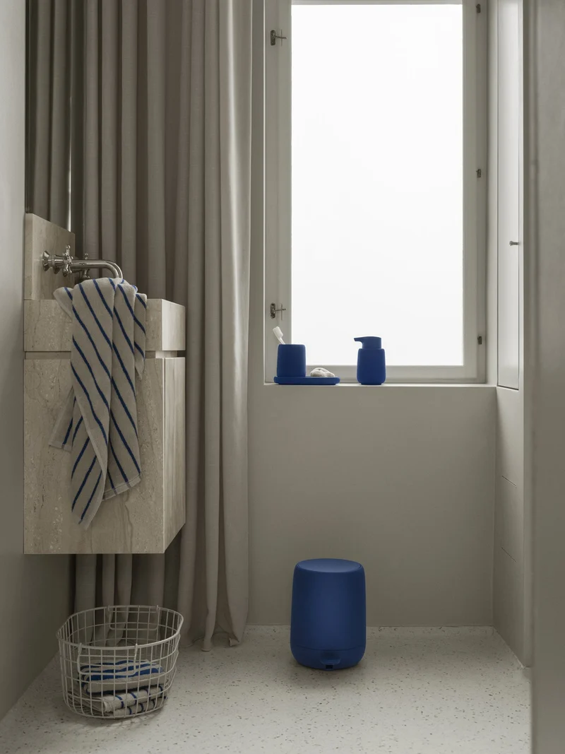 Pattumiera a Pedale 3 Litri Mazarine Blue Blomus