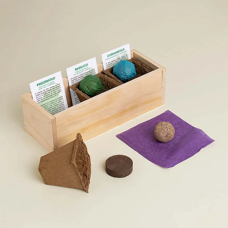 KIT DI AUTOCOLTIVAZIONI GOURMET (PREZZEMOLO, BASILICO E CORIANDOLO)