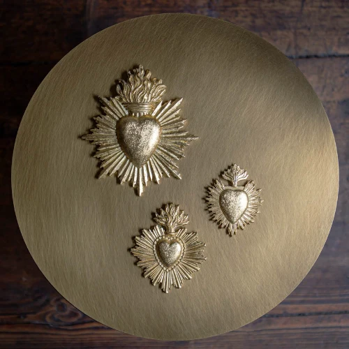 DECORAZIONE A FORMA DI CUORE ORO 7,8X1,1XH9,7 CM LINEA "METTICILCUORE"
